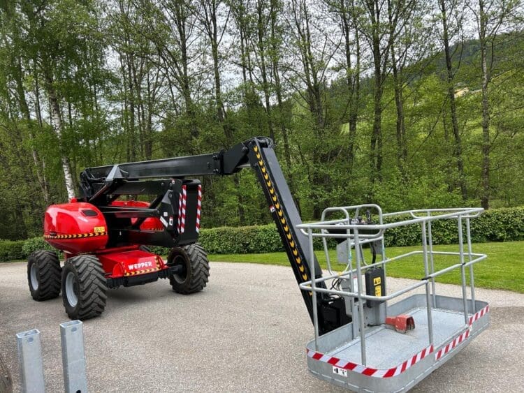 Gelenkteleskoparbeitsbühne Manitou 200 ATJ – Bild 2